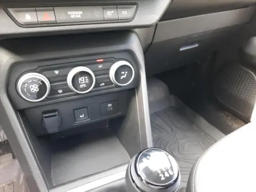 Dacia Jogger TCe 110 7 places GSR2 Extreme - Photo 13