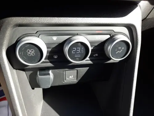 Dacia Sandero ECO-G 100 Stepway Extreme - Photo 15