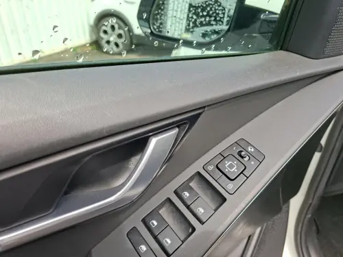 Kia Niro 1.6 GDi 141 ch HEV DCT6 Active - Photo 8