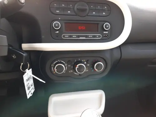 Renault Twingo Twingo III 1.0 SCe 70 eco2 Stop & Start Intens - Photo 13