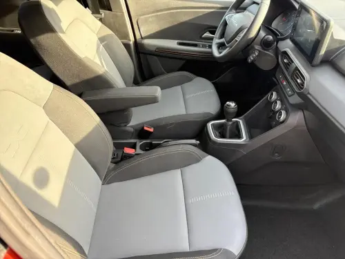 Dacia Jogger TCe 110 5 places Extreme - Photo 16