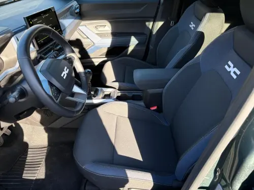 Dacia Duster ECO-G 100 Journey - Photo 9