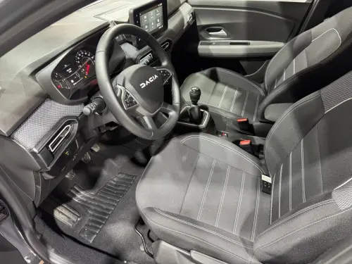 Dacia Sandero TCe 90 GSR2 Journey - Photo 9