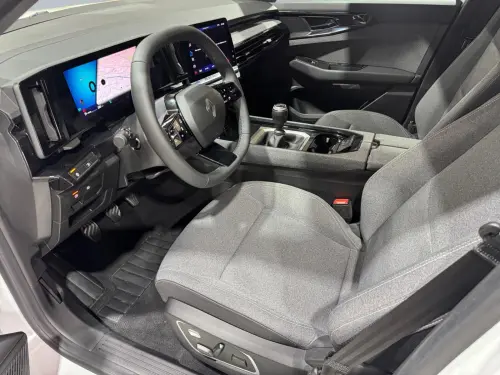 Renault Austral mild hybrid advanced 130 GSR2 Evolution - Photo 9