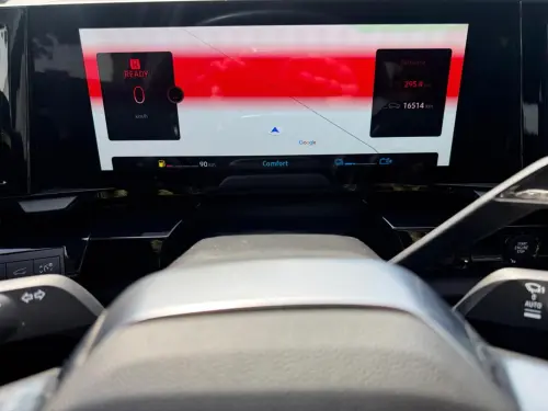 Renault Austral E-Tech hybrid 200 Iconic - Photo 13