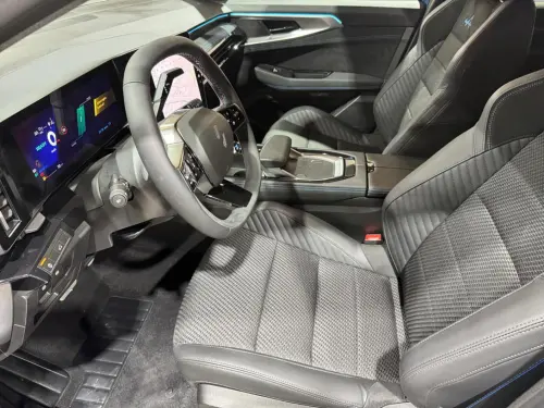 Renault Austral full hybrid E-Tech 200 ch Esprit Alpine - Photo 9