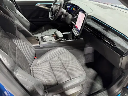 Renault Austral full hybrid E-Tech 200 ch Esprit Alpine - Photo 16