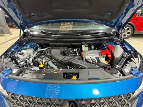 Renault Austral full hybrid E-Tech 200 ch Esprit Alpine - Photo 19
