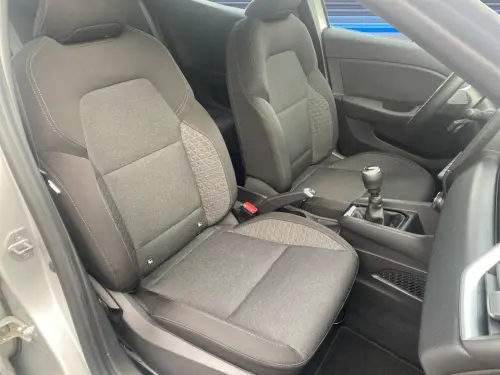Renault Clio Clio TCe 90 Equilibre - Photo 8