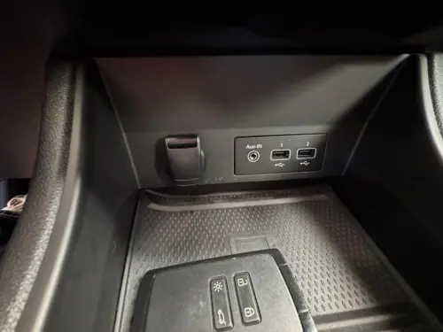 Renault Captur E-Tech hybride rechargeable 160 Techno - Photo 23
