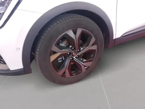 Renault Arkana E-Tech hybride 145 - 22 Engineered - Photo 8
