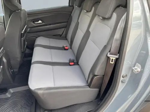 Dacia Jogger TCe 110 7 places GSR2 Extreme - Photo 15