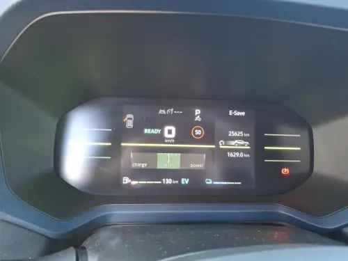 Dacia Duster Hybrid 140 Journey - Photo 13