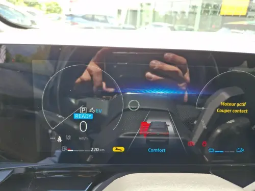 Renault Austral FULL HYBRID E TECH 200 CH TCHNO - Photo 13