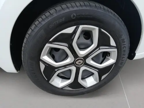 Renault Twingo E-Tech Twingo III E-Tech Equilibre - Photo 8
