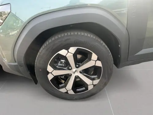 Dacia Duster Hybrid 140 Journey - Photo 8