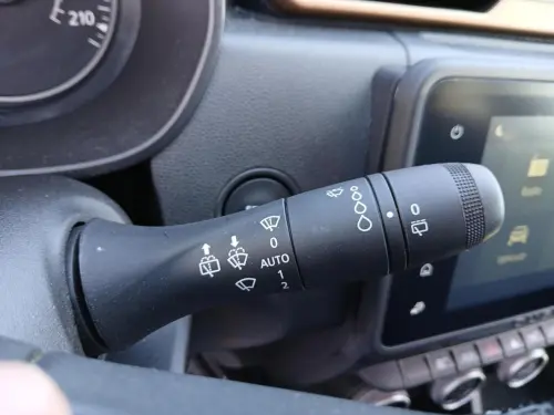 Dacia Duster TCe 150 4x2 EDC Extreme - Photo 32
