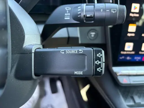 Renault Megane E-Tech Megane E-Tech 220 ch autonomie confort GSR2 Iconic - Photo 33