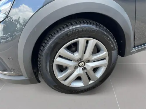 Dacia Sandero ECO-G 100 Stepway Confort - Photo 8