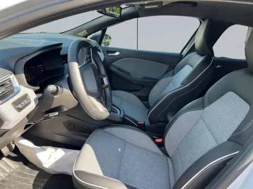 Renault Clio Clio E-Tech full hybrid 145 ch GSR2 Techno - Photo 9