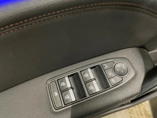 Renault Captur E-Tech Plug-in 160 Initiale Paris - Photo 10