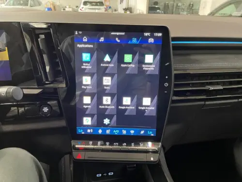 Renault Espace Espace full hybrid E-Tech 200 ch 7pl Esprit Alpine - Photo 19