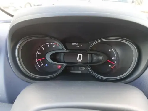 Opel Vivaro Vivaro Combi K2700 L1H1 1.6 CDTI Turbo 120 ch S/S Pack Clim + - Photo 13