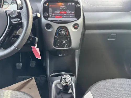 Toyota Aygo Aygo 1.0 VVT-i x-play - Photo 14