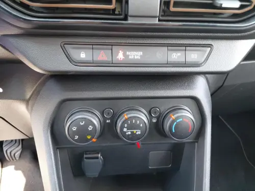 Dacia Sandero TCe 90 GSR2 Stepway Essential - Photo 21